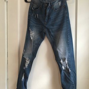 Distressed Skinny Jeans